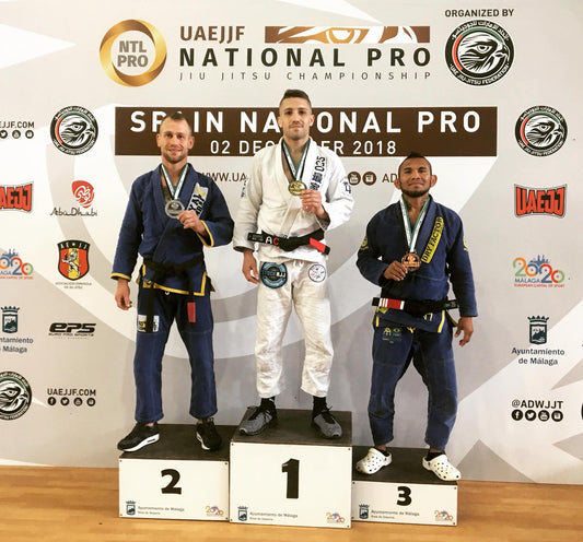 1ero puesto por alejandro carreras en menos de 69 kg