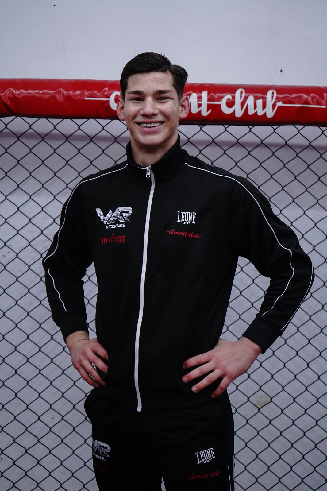 Chándal Deportivo Leone 1947 Climent Club Negro – Conjunto 2 Piezas